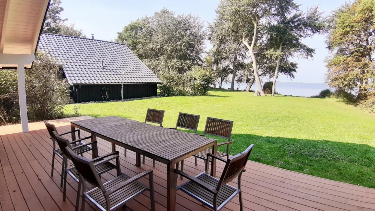 Ferienhaeuser Boddenstrand Wiek auf Rügen Εξωτερικό φωτογραφία